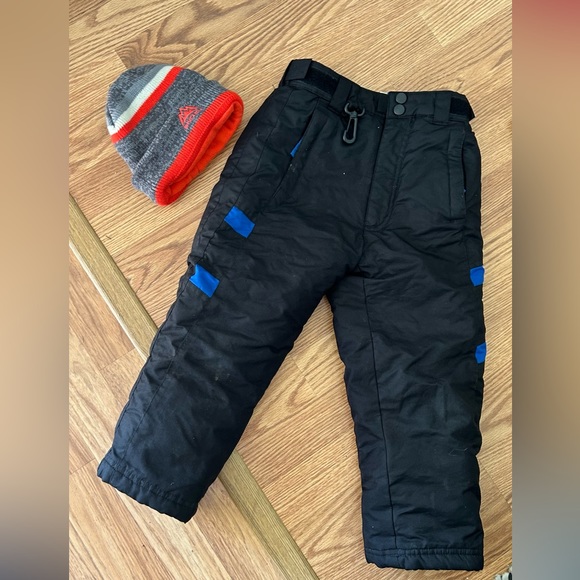 Athletic Works Other - Boys kids black blue ski pants (free beanie) size 4 5 athletic snozu GUC…